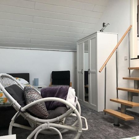 Ferienwohnung Auf Denkmalgeschuetztem Sturmhof Grefrath Buitenkant foto